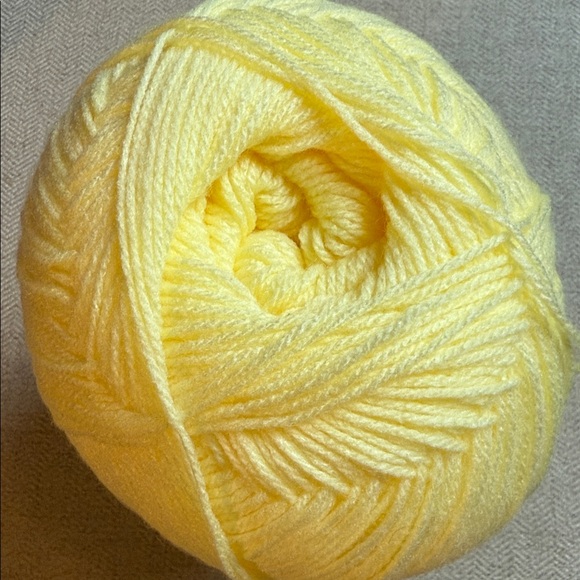 Bernat • Baby Sport Yarn in Baby Yellow - Picture 7 of 8
